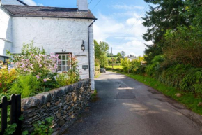 Damson Cottage - Chocolate Box Cottage in Crook, near Bowness